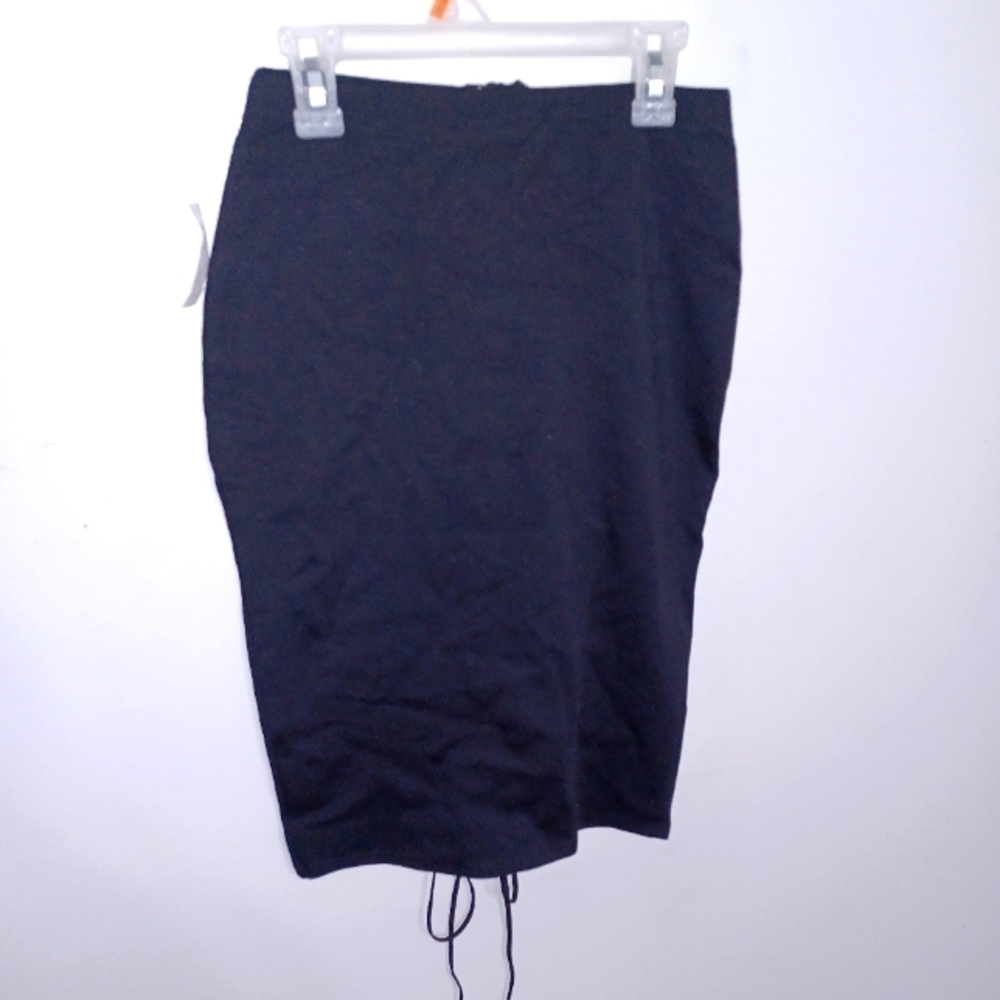 Sexy Black Criss Cross Lace Up Pencil Skirt - Picture 2 of 4